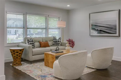 $799,900 | 6207 Royal Lane, Dallas, TX 75230