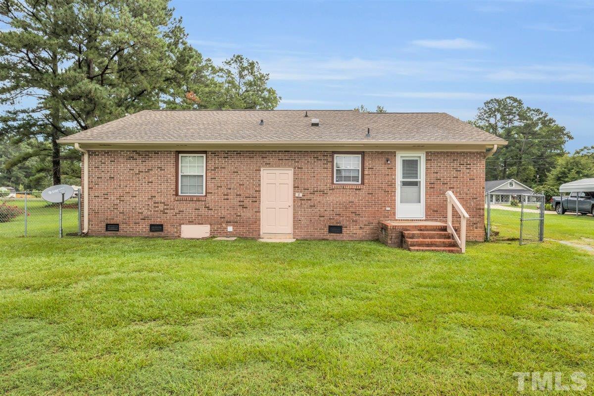605 Warren Road Erwin, NC 28339 - Photo 10 of 12 Gallery Image 10