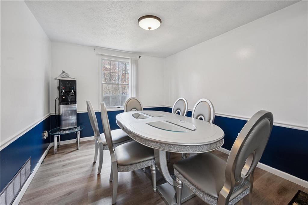 1914 Riggs Road South Park, PA 15129 - Photo 16 of 40