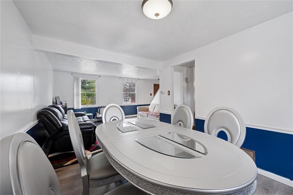 1914 Riggs Road South Park, PA 15129 - Photo 17 of 40