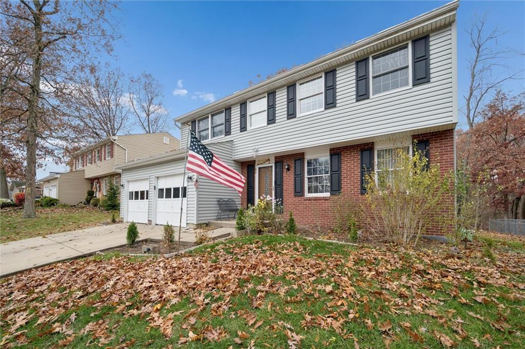 1914 Riggs Road South Park, PA 15129 - Photo 4 of 40