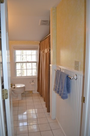 7 Castle Road Westford, MA 01886 - Photo 13 of 19 Gallery Image 13