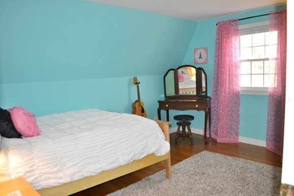 7 Castle Road Westford, MA 01886 - Photo 16 of 19 Gallery Image 16