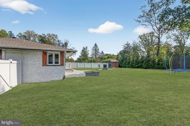 $875,000 | 8 Lake Drive, Freehold, NJ 07728