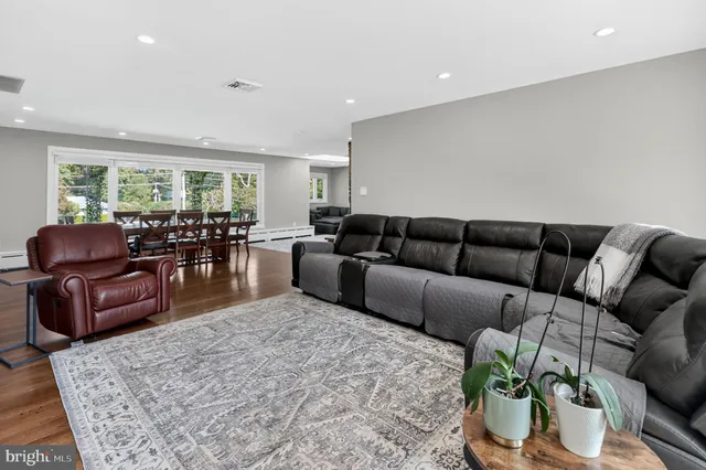 $875,000 | 8 Lake Drive, Freehold, NJ 07728