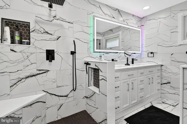 $875,000 | 8 Lake Drive, Freehold, NJ 07728