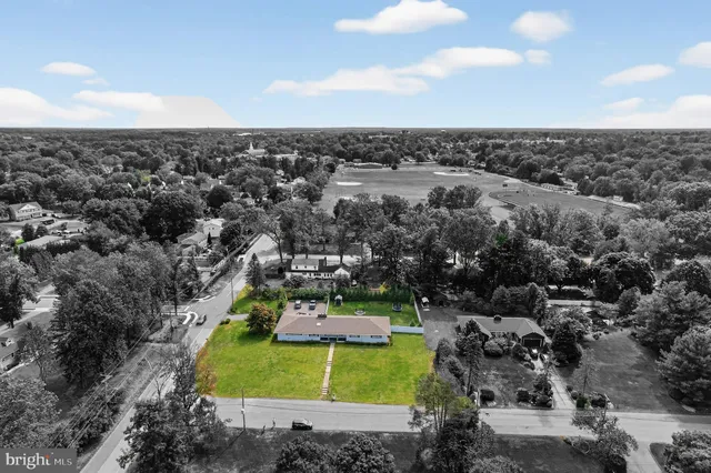 $875,000 | 8 Lake Drive, Freehold, NJ 07728