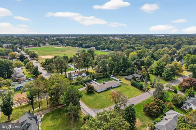 $875,000 | 8 Lake Drive, Freehold, NJ 07728