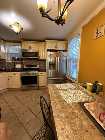 $980,000 | 131-07 107th Avenue | South Ozone Park