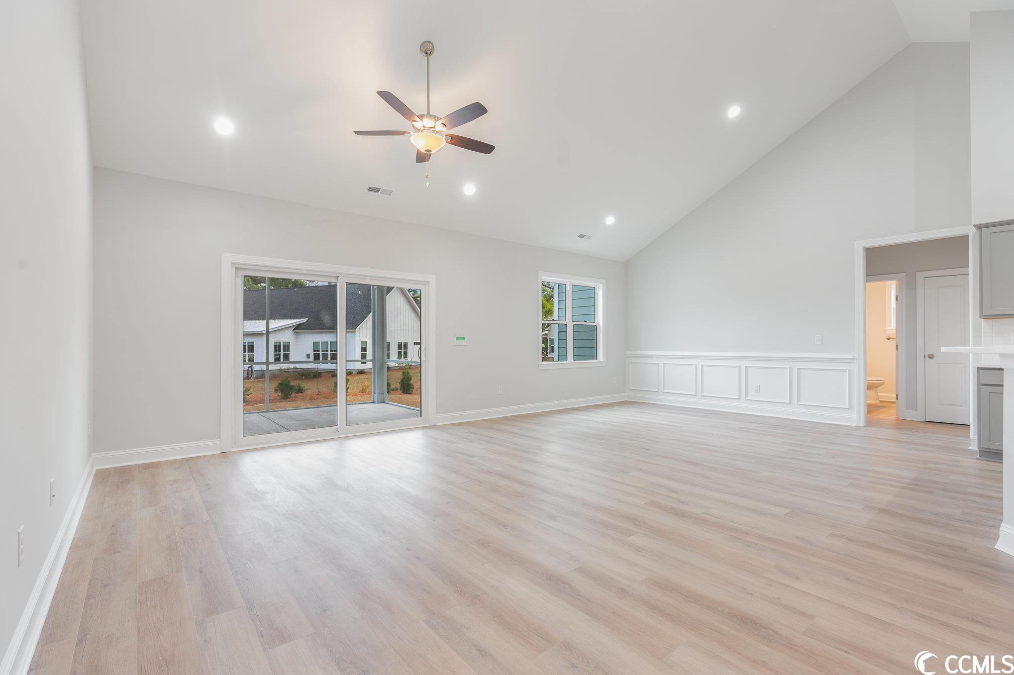 607 Millbrook Road Georgetown, SC 29440 - Photo 6 of 40