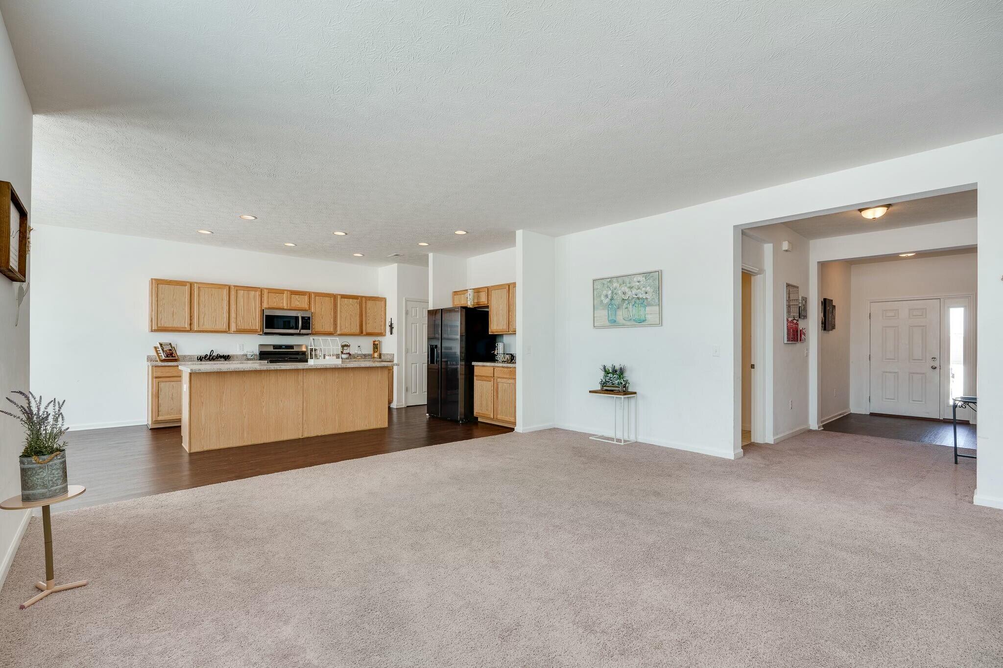 945 Reeder Circle Dayton, OH 45458 - Photo 9 of 46 Gallery Image 9