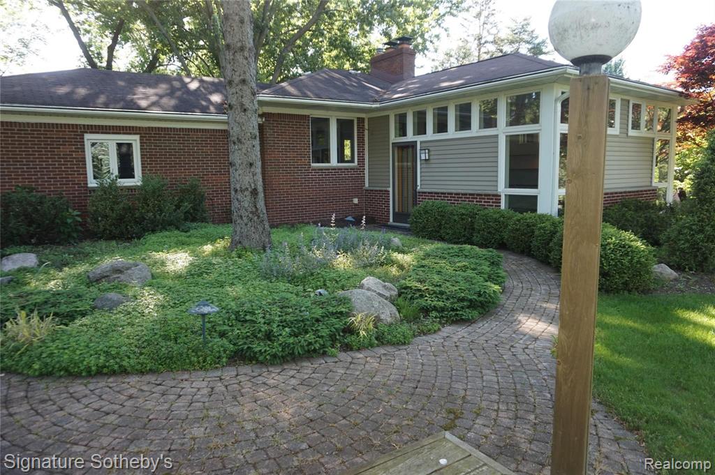 1215 Gettysburg Court Rochester Hills, MI 48306 - Photo 36 of 41