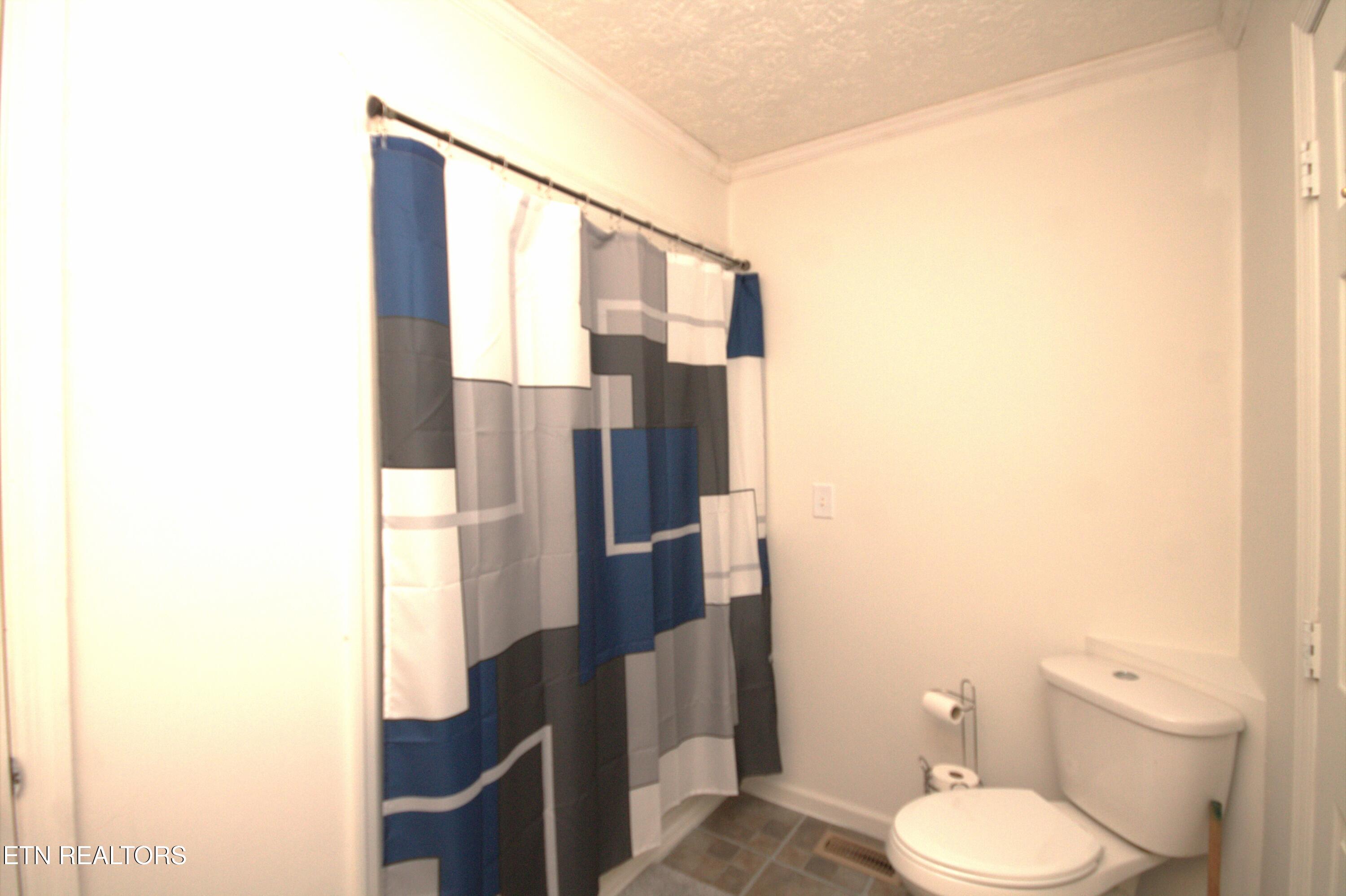 724 Lower Quarry Road Newport, TN 37821 - Photo 12 of 18 2nd Bathroom