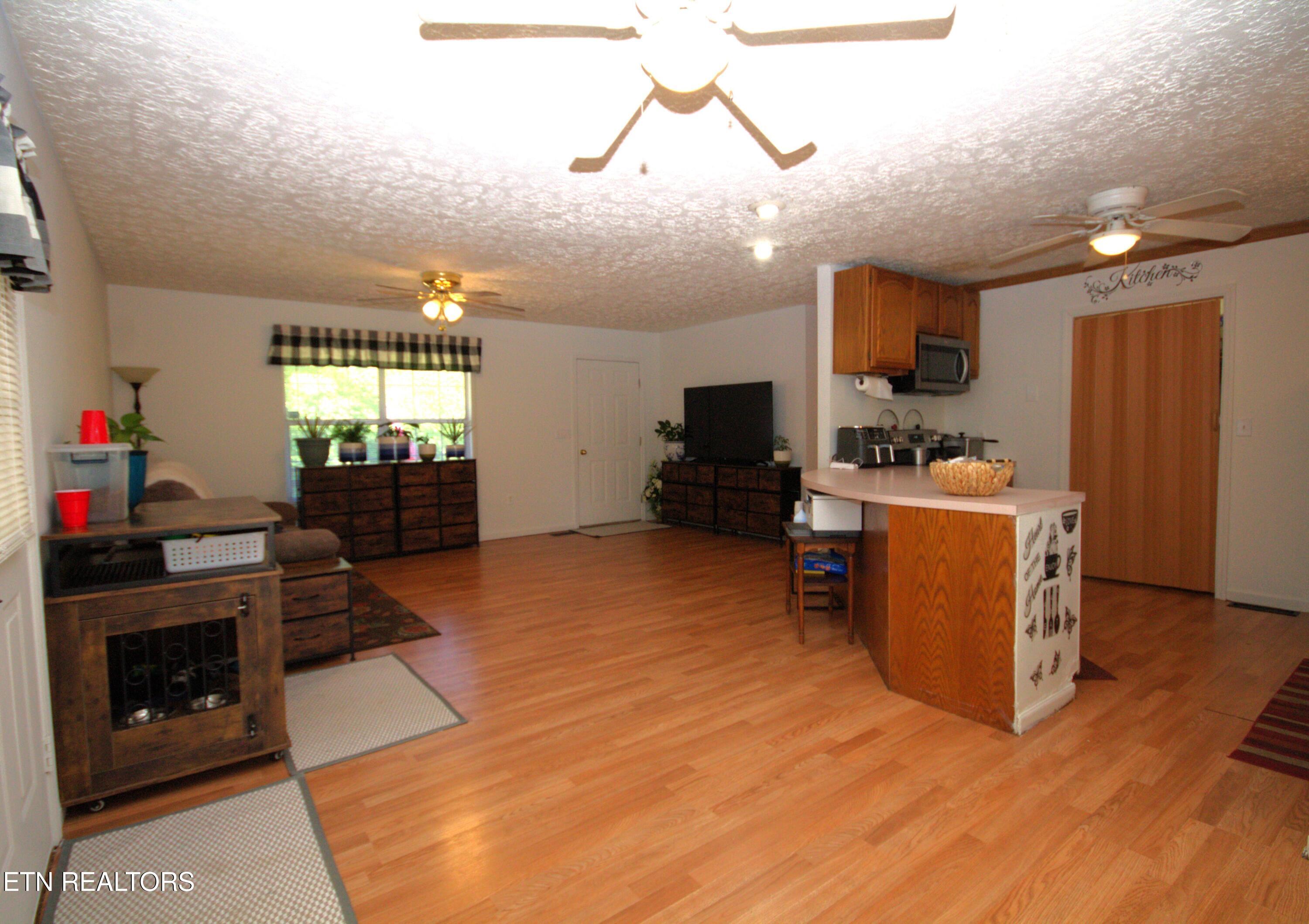 724 Lower Quarry Road Newport, TN 37821 - Photo 18 of 18 Open floor plan