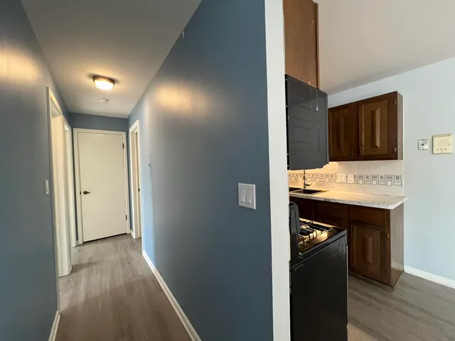 $1,500 | 255 Elmwood Avenue, Unit 309, Lake Geneva, WI 53147