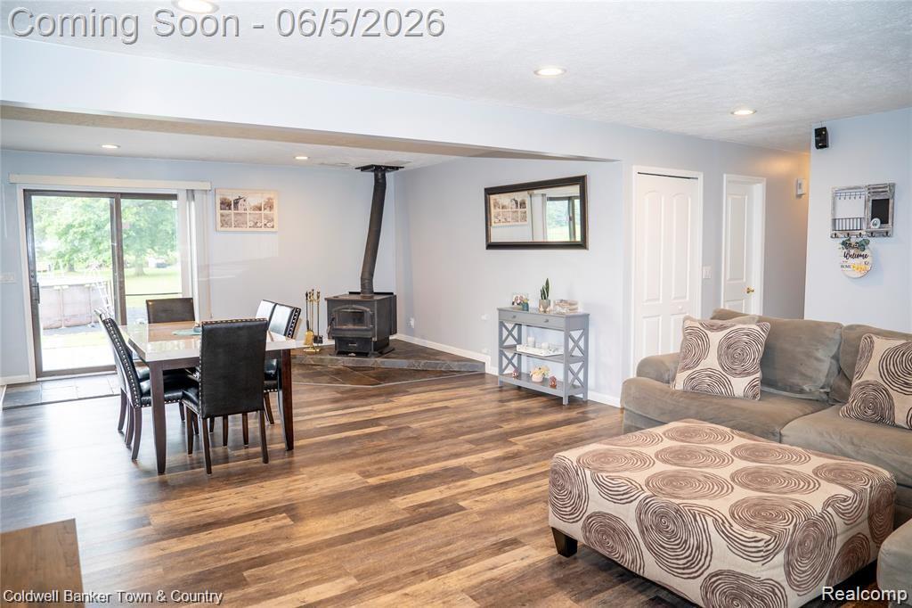 6881 Munsell Road Howell, MI 48843 - Photo 5 of 39