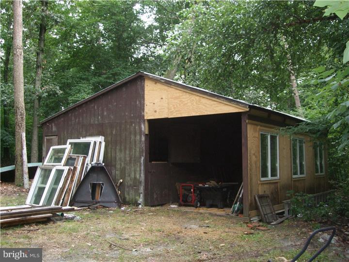 21 Center Road Pemberton, NJ 08068 - Photo 22 of 25 Barn