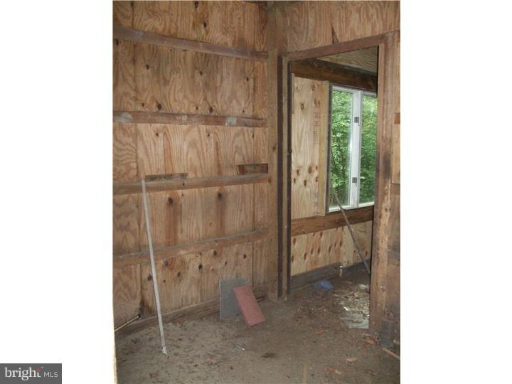 21 Center Road Pemberton, NJ 08068 - Photo 23 of 25 Barn