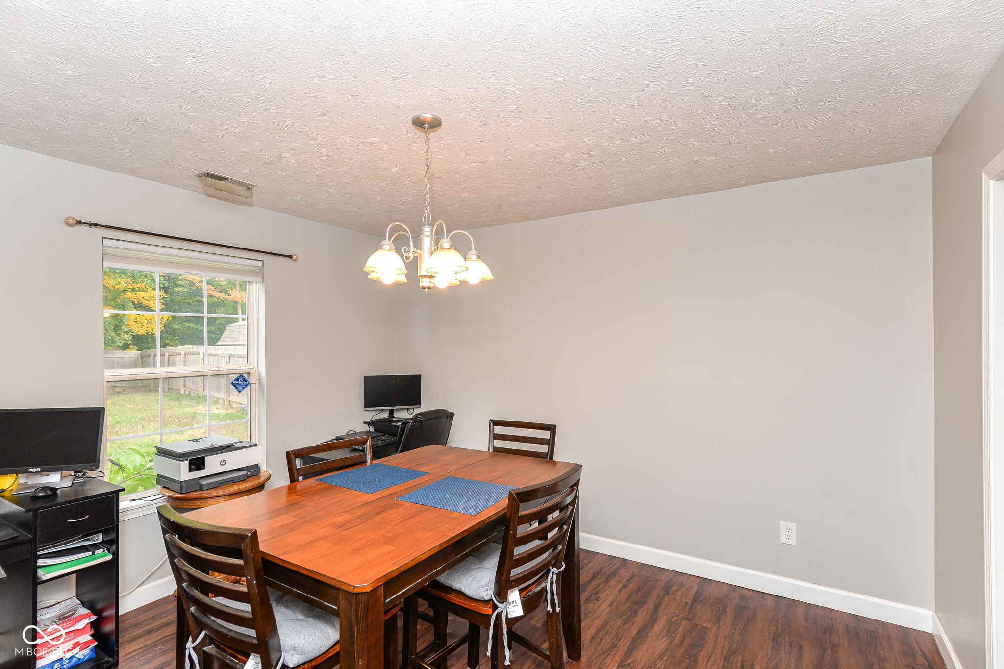 11122 Oakspring Court Indianapolis, IN 46239 - Photo 13 of 34