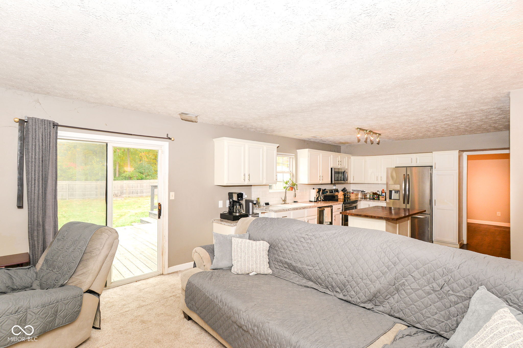 11122 Oakspring Court Indianapolis, IN 46239 - Photo 4 of 34