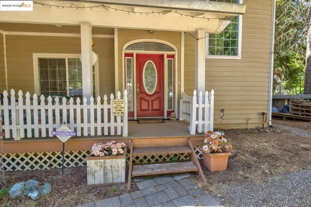 $529,000 | 105 Avery Sheep Ranch Road, Avery, CA 95224