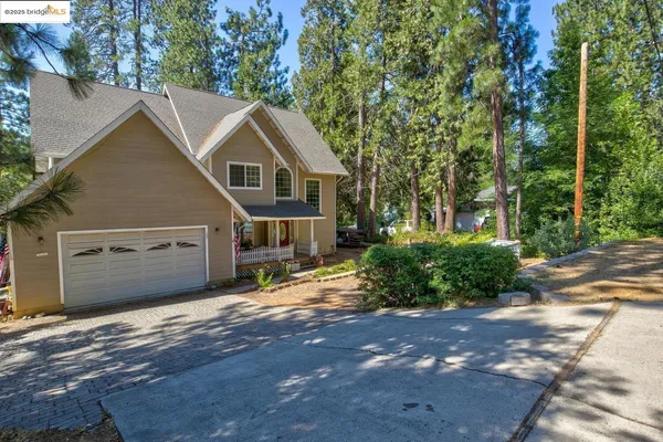 $519,000 | 105 Avery Sheep Ranch Road, Avery, CA 95224