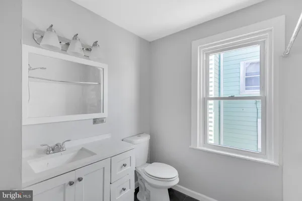 $2,100 | 4056 Ellendale Road, Drexel Hill, PA 19026