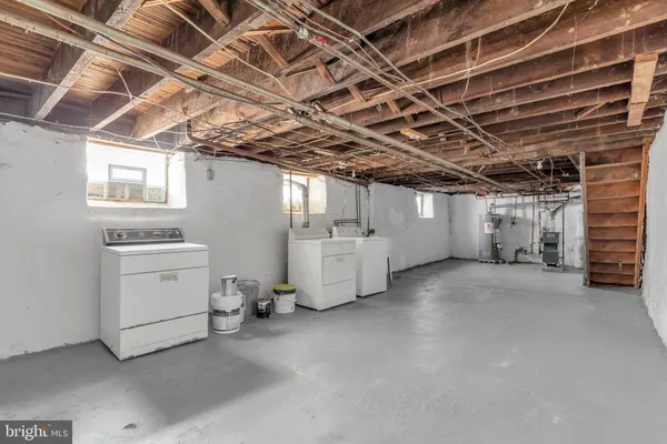 $2,100 | 4056 Ellendale Road, Drexel Hill, PA 19026