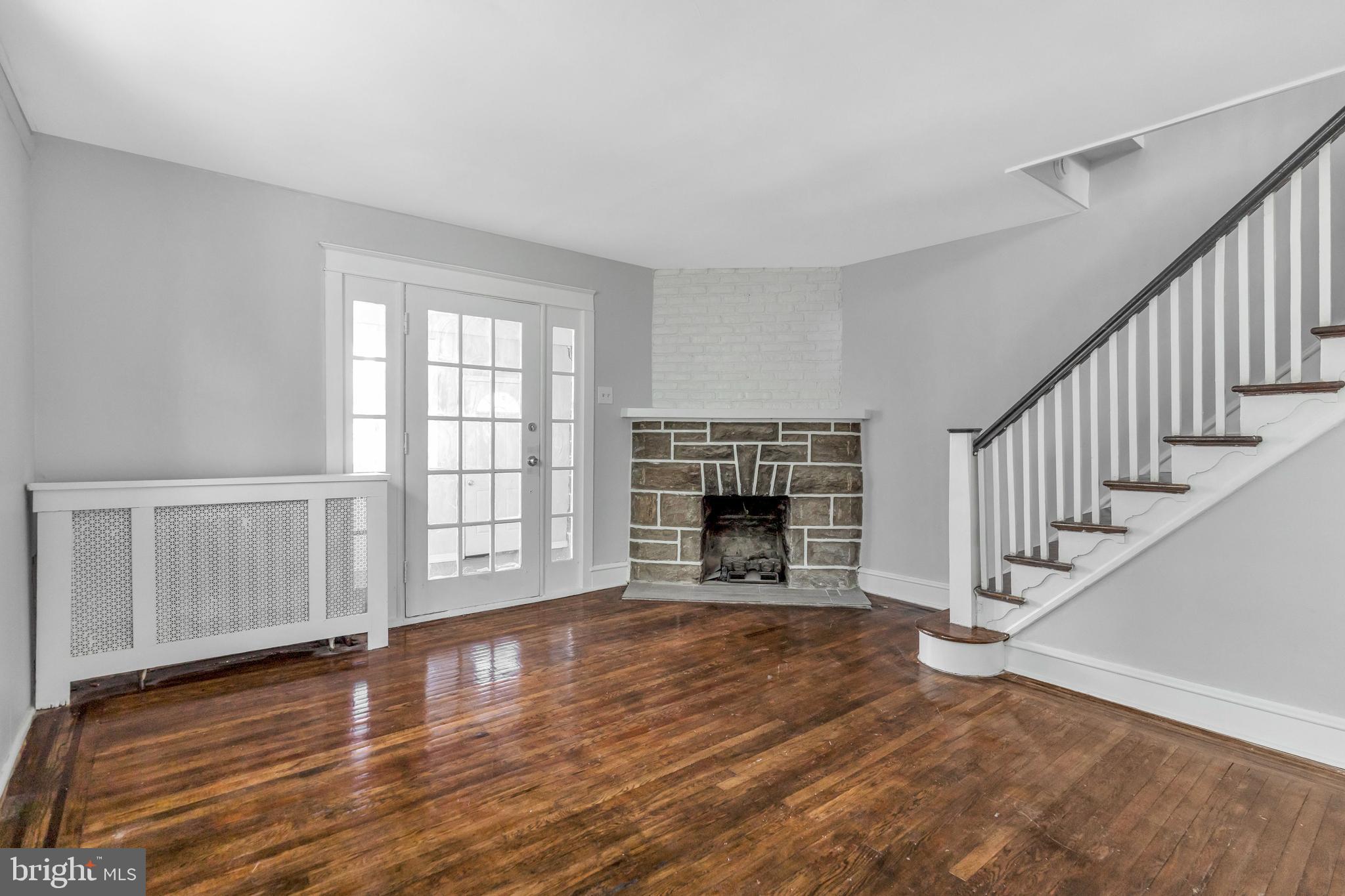 4056 Ellendale Road Drexel Hill, PA 19026 - Photo 4 of 30