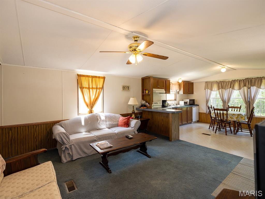 38692 Monroe Road Stoutsville, MO 65283 - Photo 50 of 72 Gallery Image 50