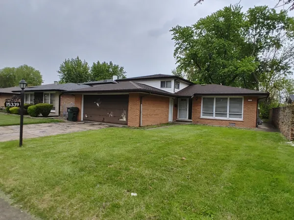 $250,000 | 15339 Blackstone Avenue, Dolton, IL 60419