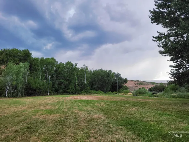 $1,100,000 | 2141 Jackson Creek Road, Council, ID 83612