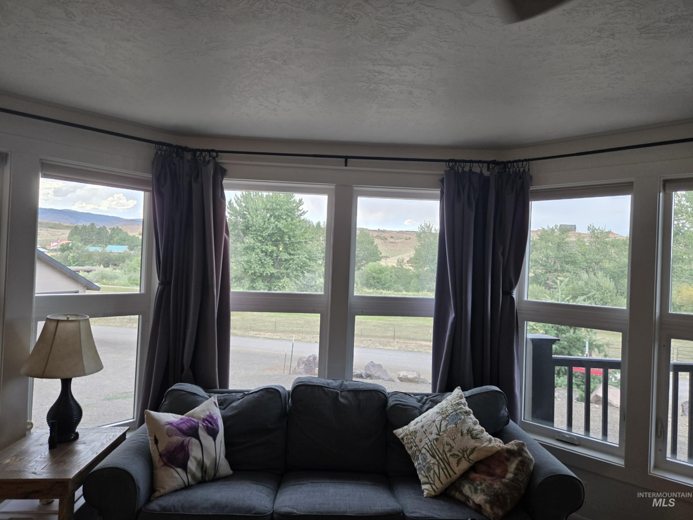 2141 Jackson Creek Road Council, ID 83612 - Photo 7 of 45 Bay windows overlooking the river.