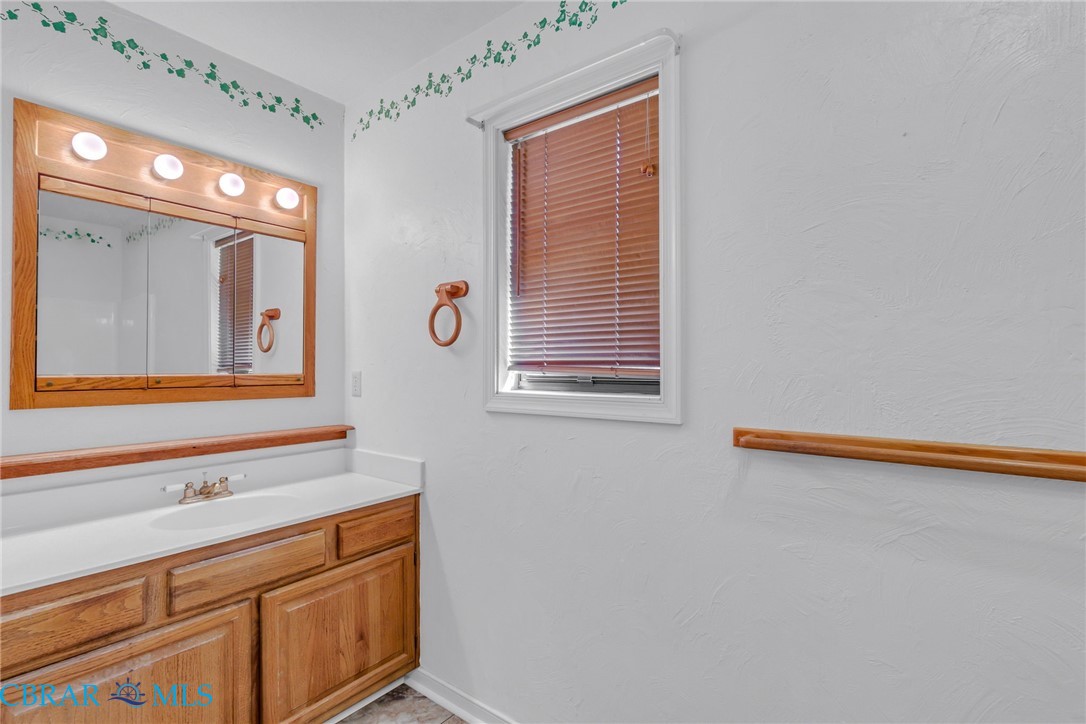 278 Regent Road Hartfield, VA 23071 - Photo 26 of 49 Bathroom with vanity