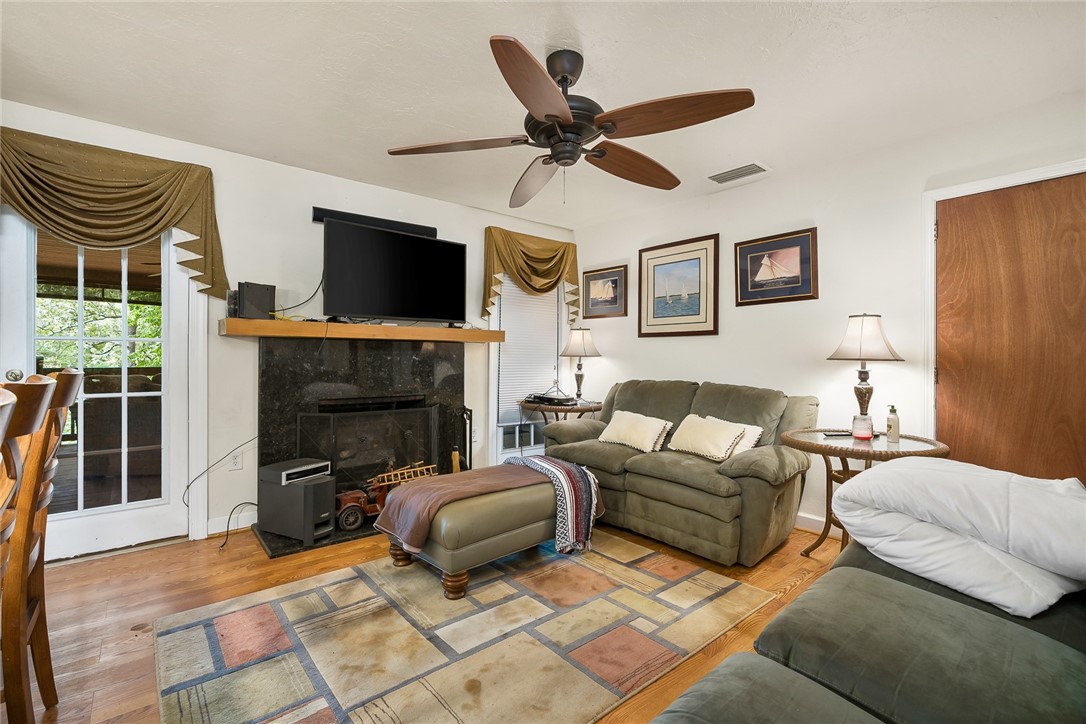 1024 Trump Pointe Anderson, SC 29626 - Photo 12 of 49