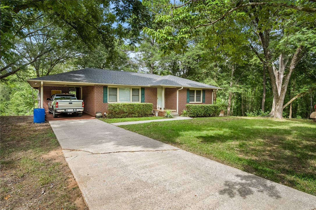 1024 Trump Pointe Anderson, SC 29626 - Photo 2 of 49