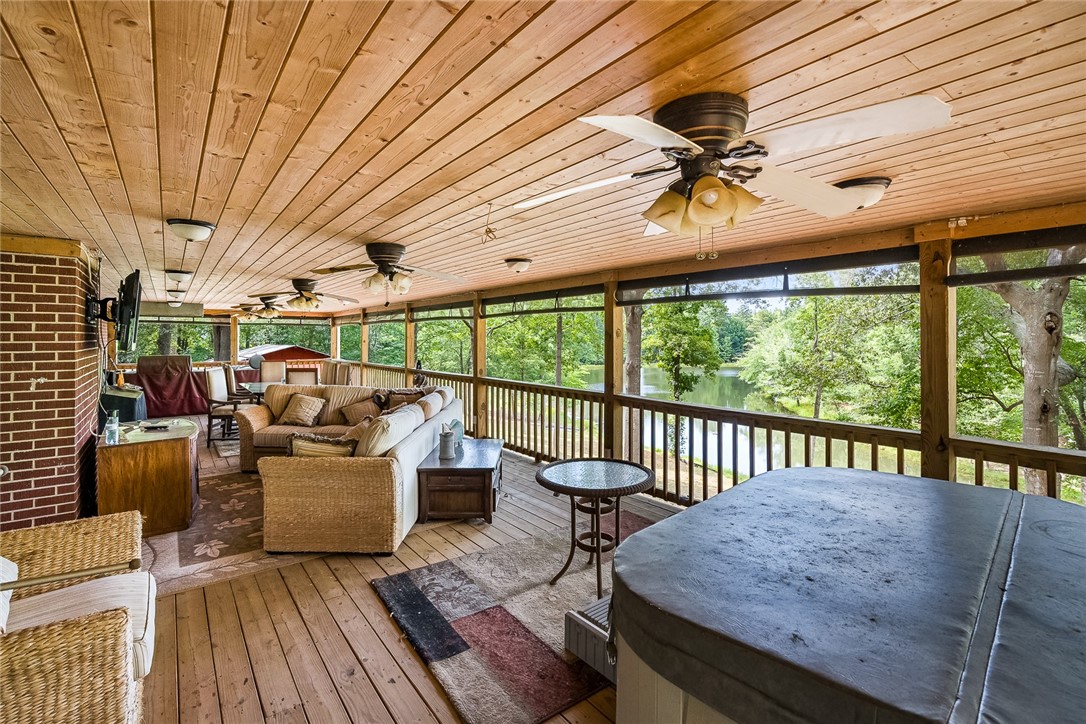 1024 Trump Pointe Anderson, SC 29626 - Photo 24 of 49