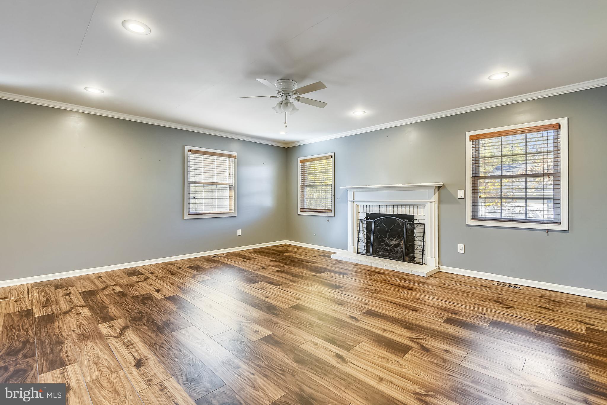8711 Graystone Lane Laurel, MD 20708 - Photo 12 of 64 Gallery Image 12