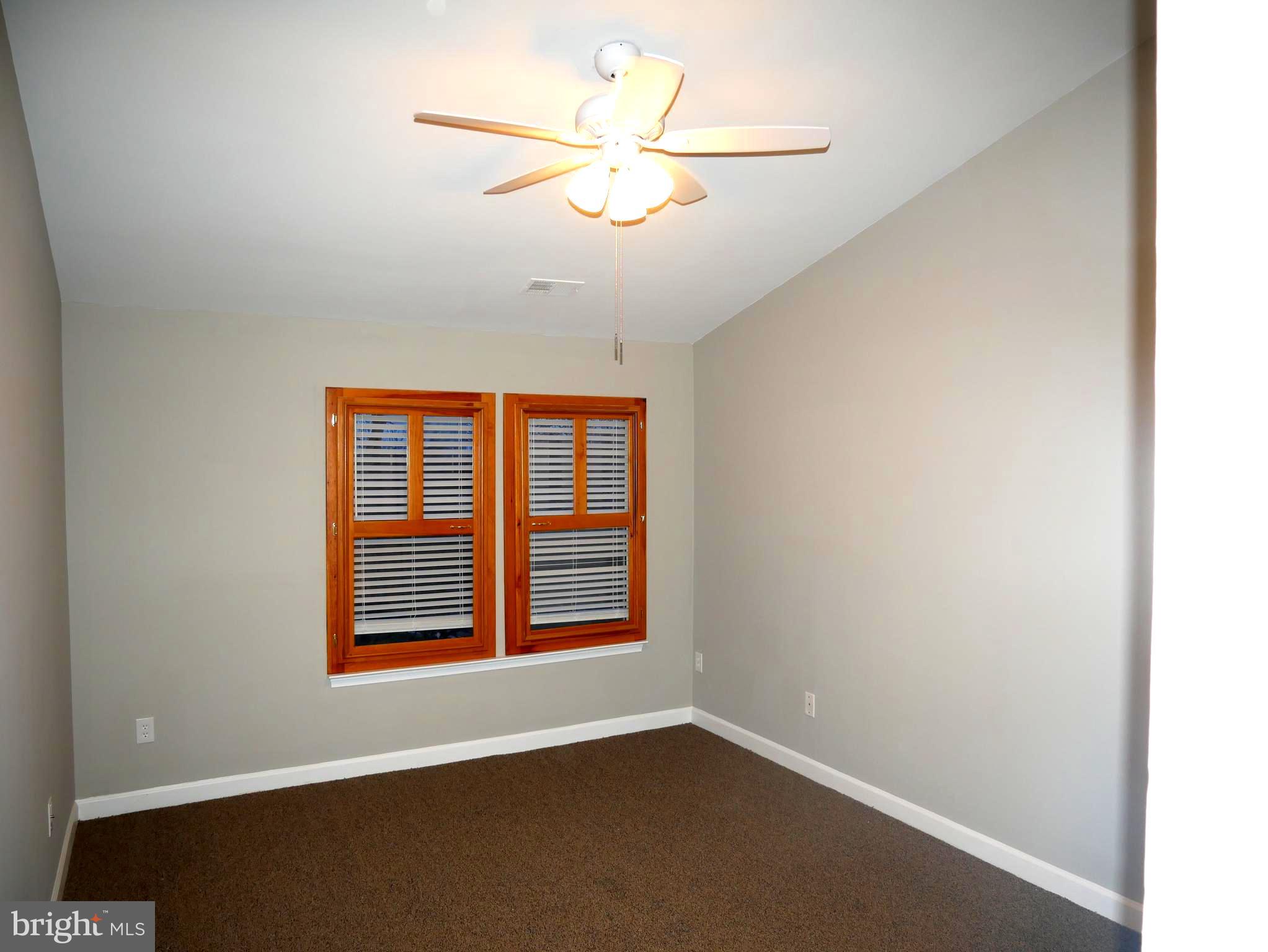 13611 Sir Thomas Way, Unit 1B33 Silver Spring, MD 20904 - Photo 13 of 26 Fresh Paint & New Carpet!!