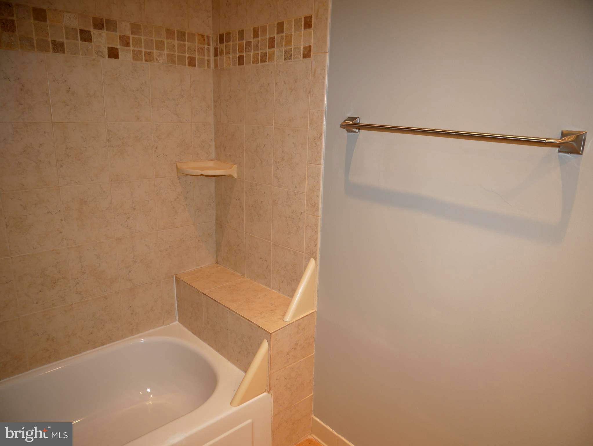 13611 Sir Thomas Way, Unit 1B33 Silver Spring, MD 20904 - Photo 18 of 26