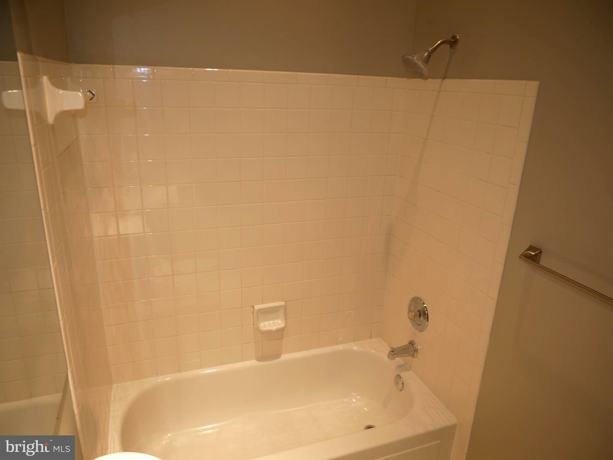 13611 Sir Thomas Way, Unit 1B33 Silver Spring, MD 20904 - Photo 20 of 26