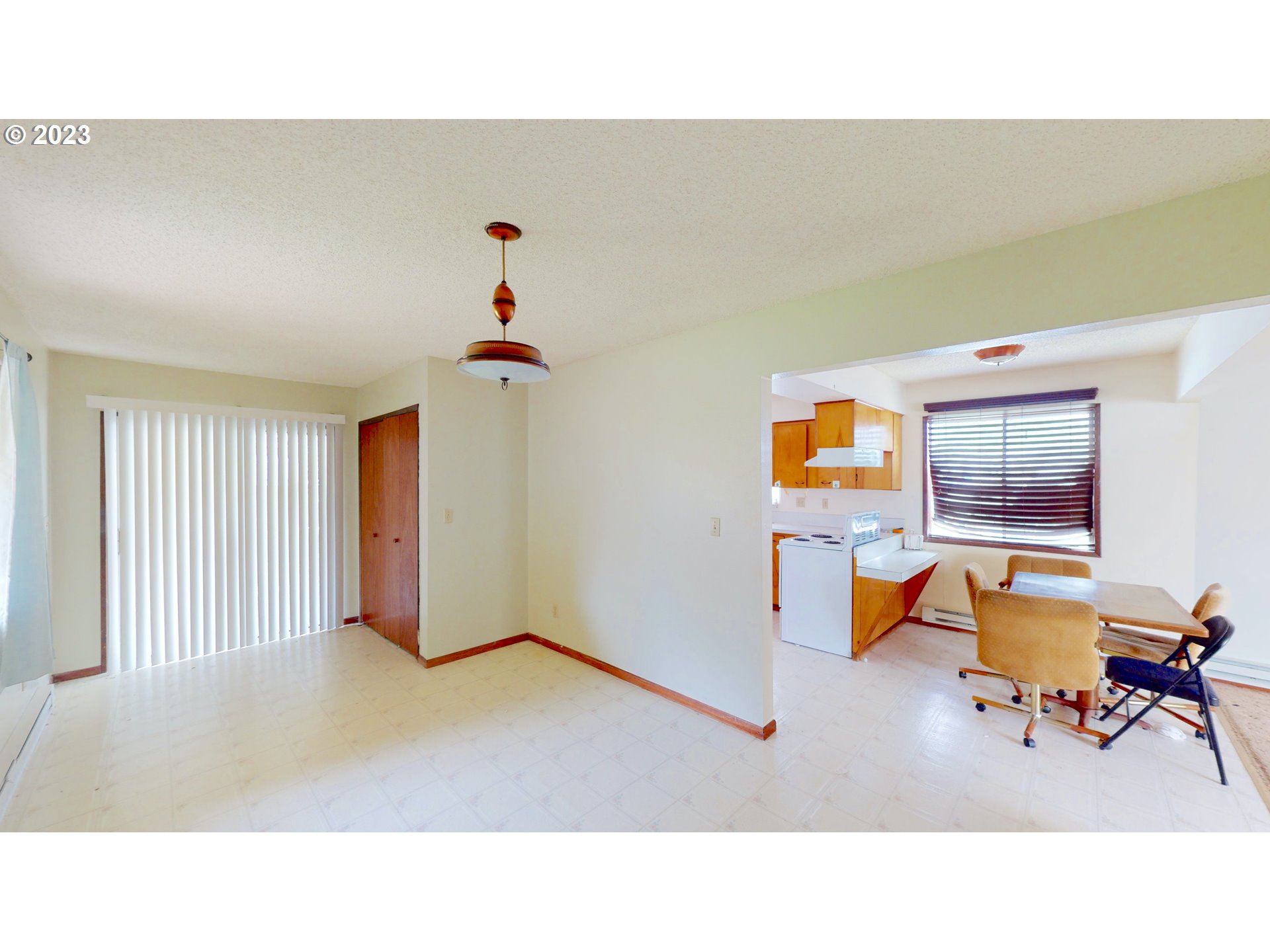 1233 Northeast Ridge Avenue Roseburg, OR 97470 - Photo 12 of 24