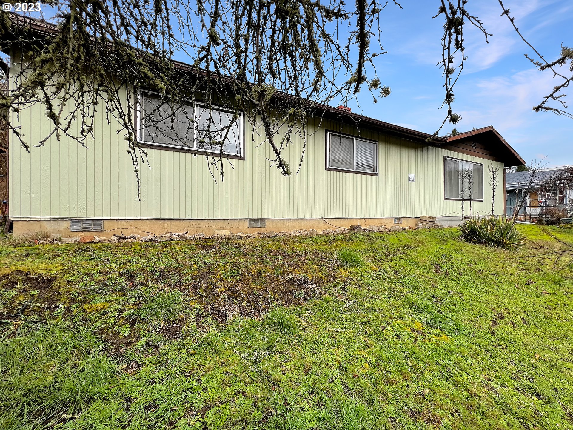 1233 Northeast Ridge Avenue Roseburg, OR 97470 - Photo 23 of 24