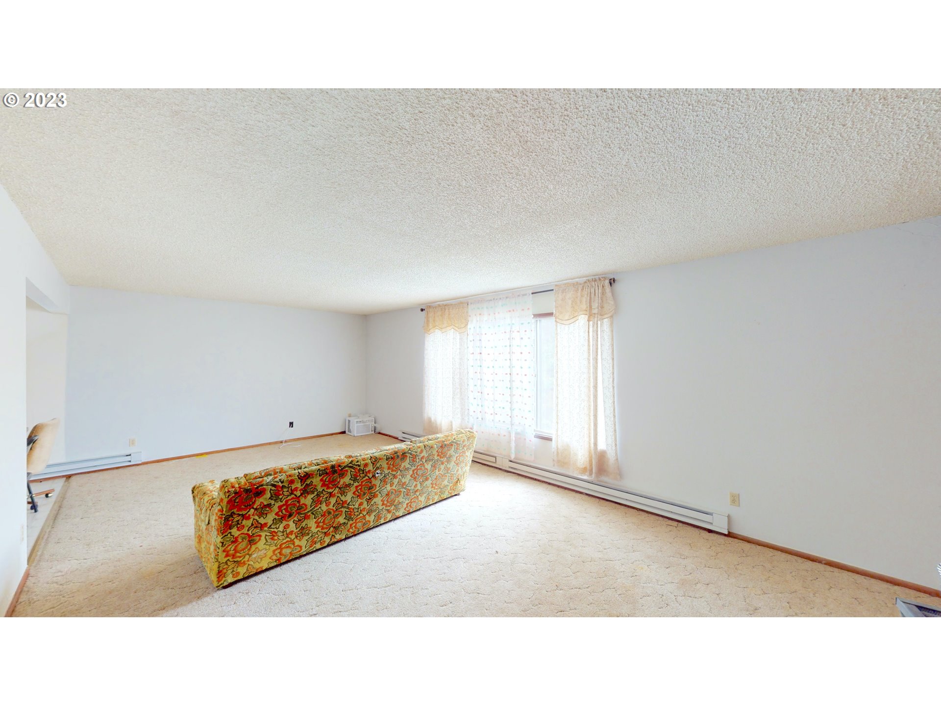 1233 Northeast Ridge Avenue Roseburg, OR 97470 - Photo 6 of 24