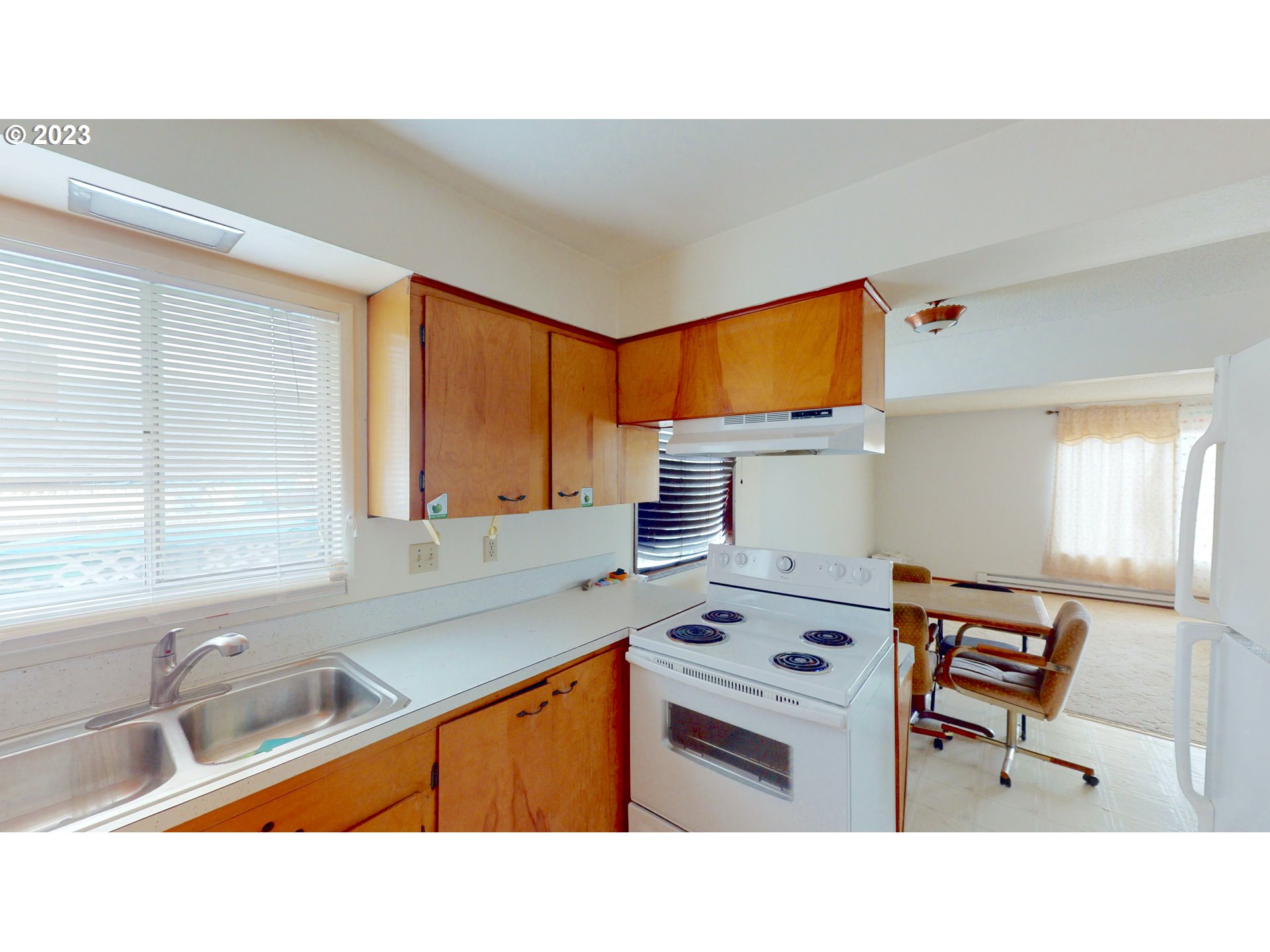 1233 Northeast Ridge Avenue Roseburg, OR 97470 - Photo 10 of 24