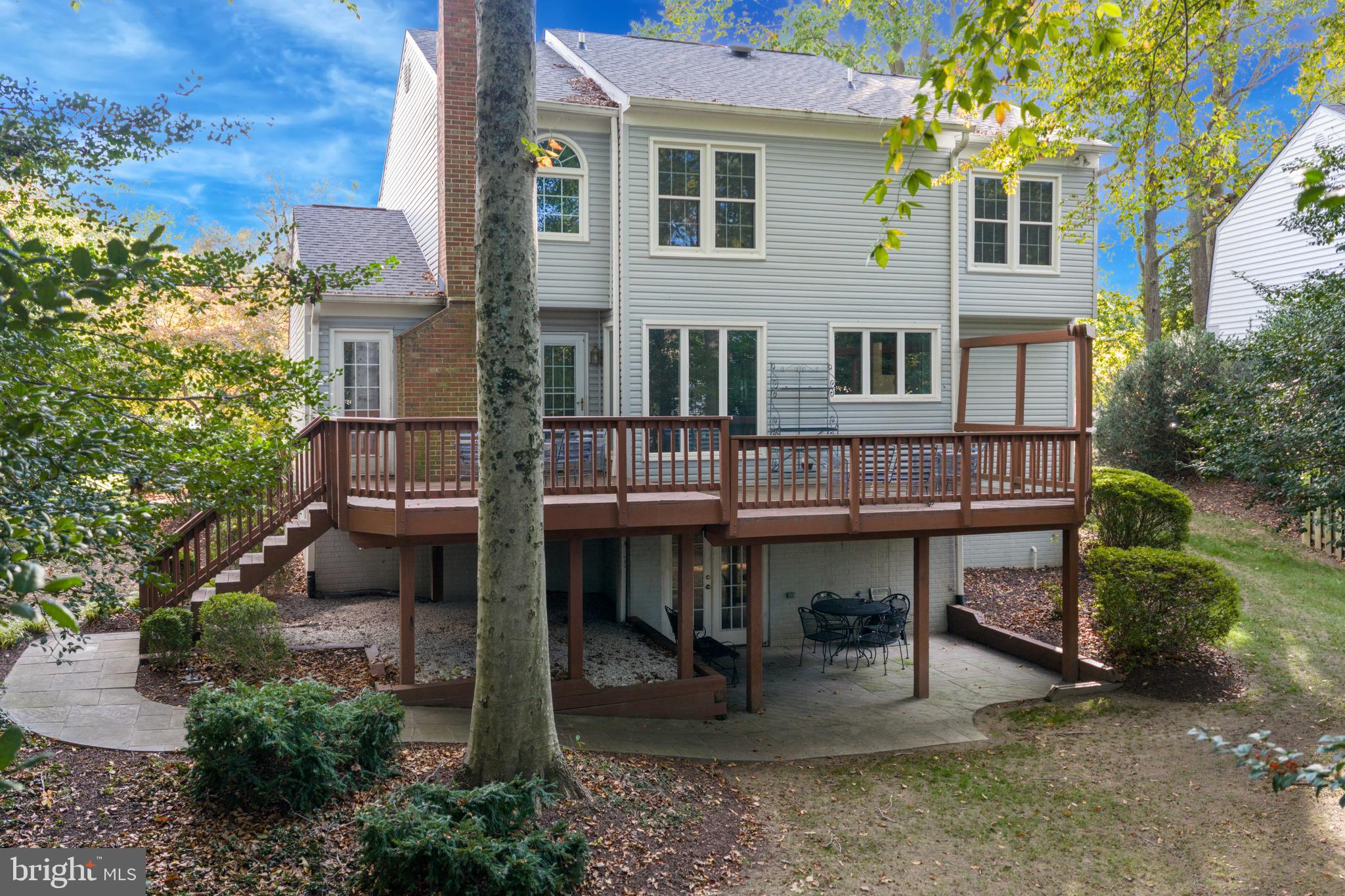 9596 Oakington Drive Fairfax Station, VA 22039 - Photo 2 of 52 a view of a dinning tables and chairs in the patio