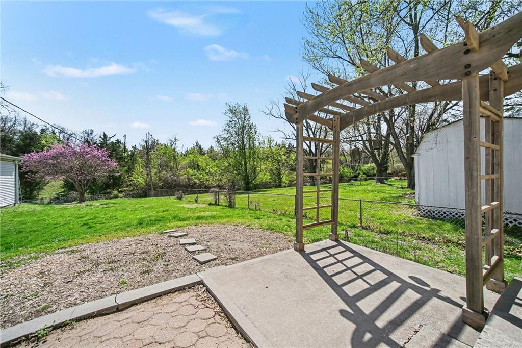 6403 120th Terrace Grandview, MO 64030 - Photo 22 of 53
