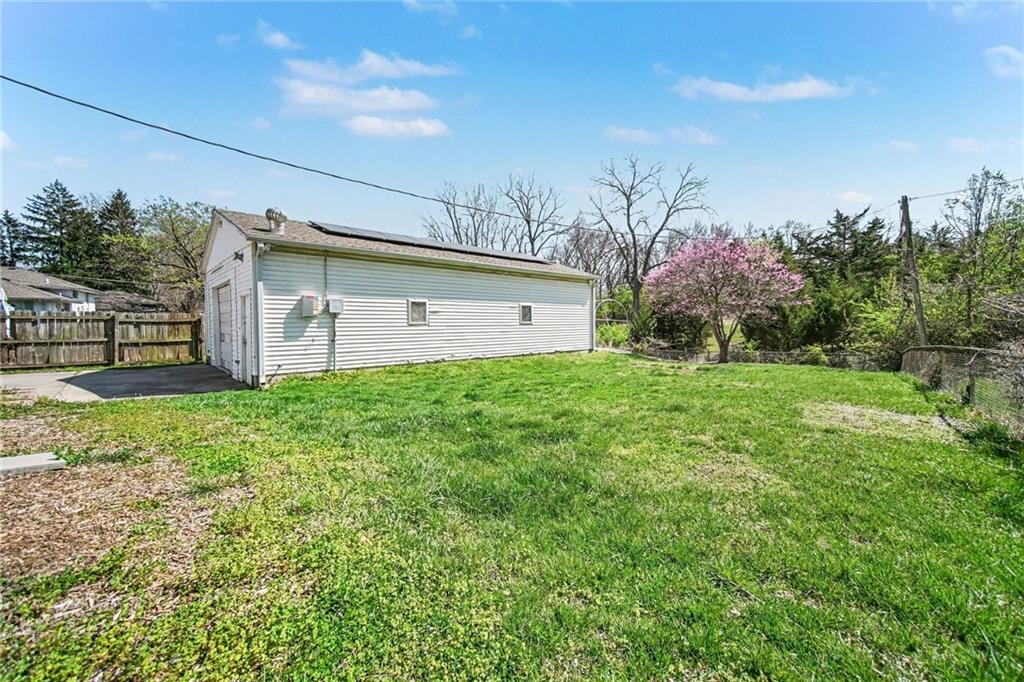 6403 120th Terrace Grandview, MO 64030 - Photo 26 of 53