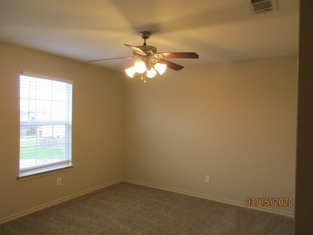 908 Parkplace Ridge Princeton, TX 75407 - Photo 8 of 16