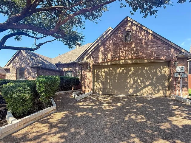 a view of outdoor space yard and patio